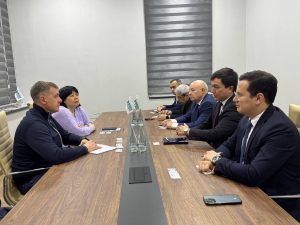 A MEETING WAS HELD WITH AMANDUS KAHL HAMBURG AND JET TEAM (GERMANY) COMPANIES
